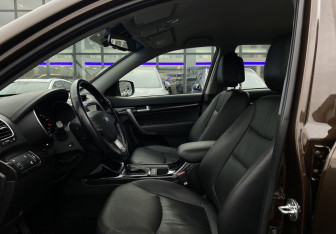 Подержанный автомобиль Kia Sorento 2019 года (25 фото)