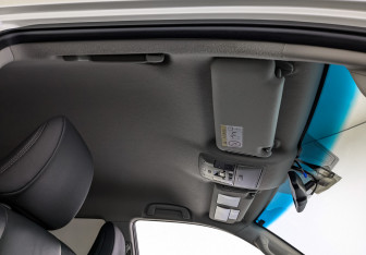 Подержанный автомобиль Toyota Land Cruiser Prado 2017 года (22 фото)