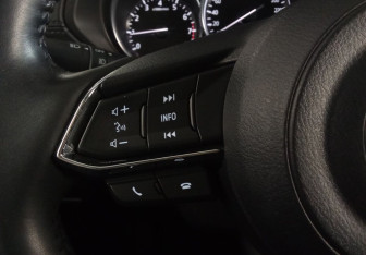 Подержанный автомобиль Mazda CX-5 2019 года (16 фото)