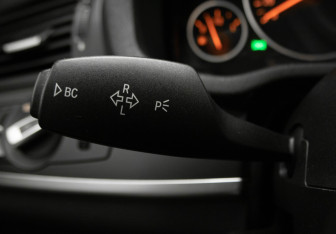 Подержанный автомобиль BMW X3 2012 года (13 фото)