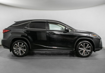 Подержанный автомобиль Lexus RX 2018 года (4 фото)