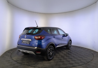 Подержанный автомобиль Renault Kaptur 2020 года (5 фото)
