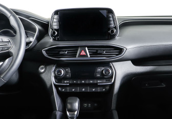 Подержанный автомобиль Hyundai Santa Fe 2019 года (15 фото)