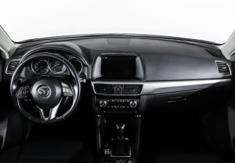 Подержанный автомобиль Mazda CX-5 2016 года (12 фото)