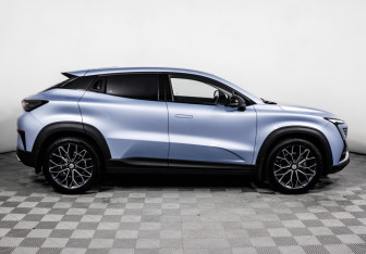 Подержанный автомобиль Changan UNI-T 2023 года (4 фото)