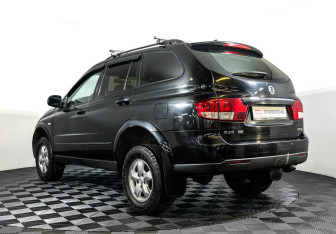 Подержанный автомобиль SsangYong Kyron 2012 года (7 фото)