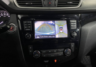 Подержанный автомобиль Nissan Qashqai 2016 года (13 фото)