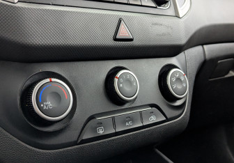 Подержанный автомобиль Hyundai Creta 2018 года (21 фото)