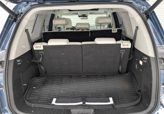 Подержанный автомобиль Exeed VX 2022 года (10 фото)