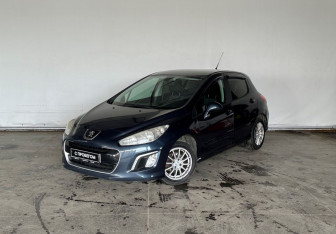 Подержанный автомобиль Peugeot 308 Hatchback 2012 года (1 фото)