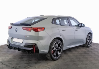 Новый BMW X2 2025 (2 фото)