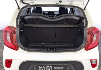 Подержанный автомобиль Kia Picanto 2022 года (10 фото)