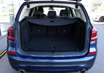 Подержанный автомобиль BMW X3 2019 года (9 фото)
