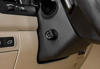 Подержанный автомобиль Lexus LX 2014 года (20 фото)