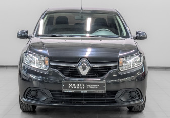 Подержанный автомобиль Renault Logan Sedan 2017 года (2 фото)