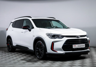 Подержанный автомобиль Chevrolet Orlando 2022 года (3 фото)