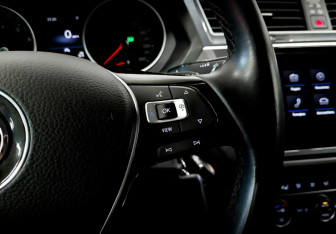 Подержанный автомобиль Volkswagen Tiguan 2020 года (26 фото)