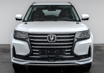 Новый Changan CS95 2023 (5 фото)