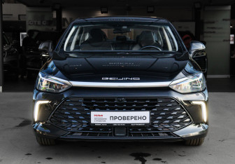 Подержанный автомобиль BAIC U5 Plus 2023 года (2 фото)