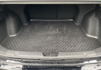 Подержанный автомобиль Changan Eado Plus 2023 года (14 фото)