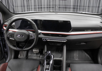 Подержанный автомобиль Geely Coolray 2024 года (13 фото)