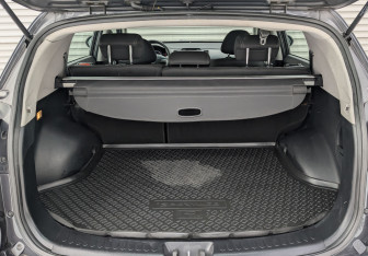 Подержанный автомобиль Kia Sportage 2012 года (10 фото)