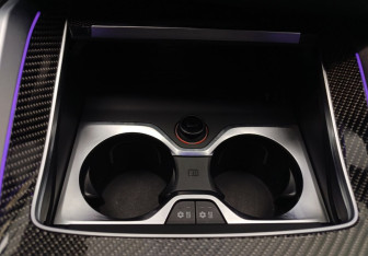 Подержанный автомобиль BMW X6 2020 года (16 фото)