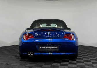 Подержанный автомобиль BMW Z4 Roadster 2008 года (4 фото)