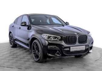 Подержанный автомобиль BMW X4 2021 года (3 фото)