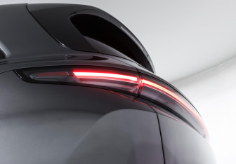 Подержанный автомобиль LiXiang L7 2023 года (24 фото)