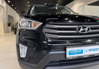 Подержанный автомобиль Hyundai Creta 2017 года (9 фото)