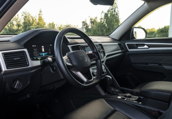 Подержанный автомобиль Volkswagen Teramont 2021 года (9 фото)