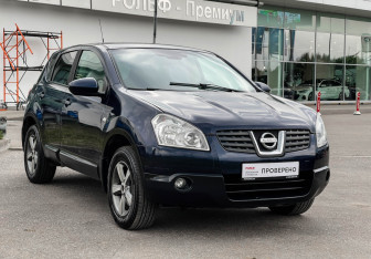 Подержанный автомобиль Nissan Qashqai 2008 года (3 фото)
