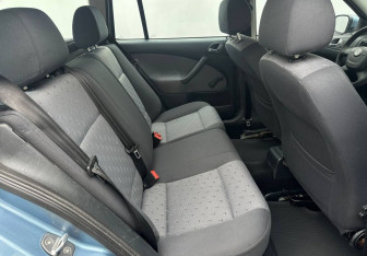 Подержанный автомобиль Skoda Octavia Wagon 2010 года (14 фото)