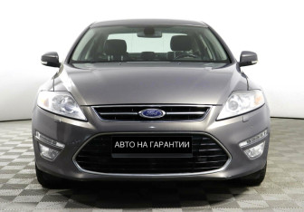 Подержанный автомобиль Ford Mondeo Sedan 2013 года (2 фото)