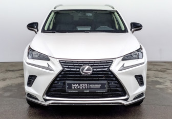 Подержанный автомобиль Lexus NX 2021 года (2 фото)