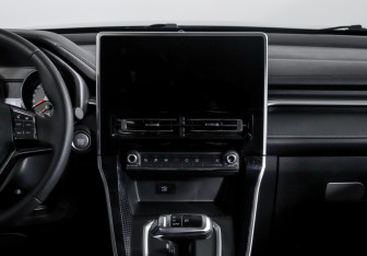 Подержанный автомобиль Haval M6 2023 года (13 фото)