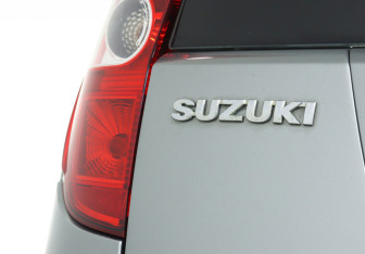 Подержанный автомобиль Suzuki Splash 2011 года (16 фото)