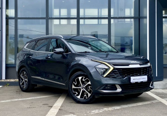 Подержанный автомобиль Kia Sportage 2023 года (3 фото)