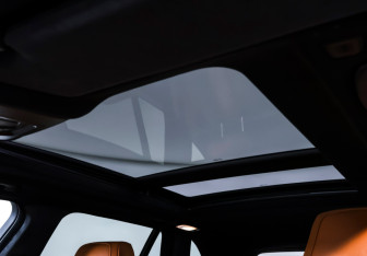 Подержанный автомобиль BMW X5 M 2018 года (16 фото)