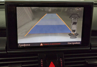 Подержанный автомобиль Audi A7 2012 года (17 фото)