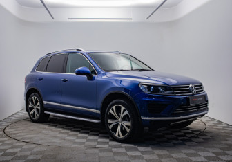 Подержанный автомобиль Volkswagen Touareg 2015 года (3 фото)