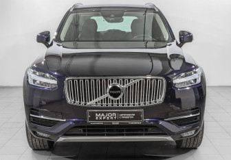 Подержанный автомобиль Volvo XC90 2018 года (2 фото)