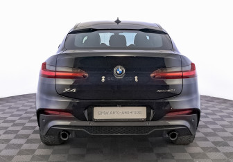 Подержанный автомобиль BMW X4 2021 года (6 фото)