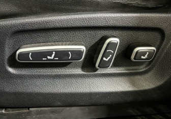 Подержанный автомобиль Hyundai ix55 2011 года (14 фото)