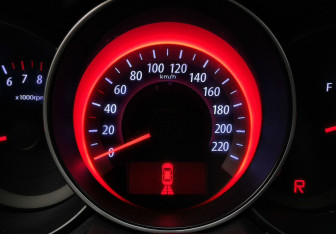 Подержанный автомобиль Kia Cerato Coupe 2011 года (16 фото)