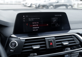 Подержанный автомобиль BMW X4 2019 года (18 фото)