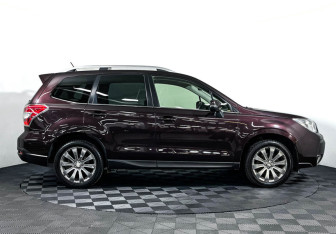 Подержанный автомобиль Subaru Forester Suv 2013 года (4 фото)