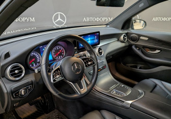 Подержанный автомобиль Mercedes-Benz GLC Coupe 2021 года (11 фото)