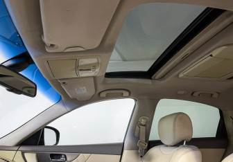 Подержанный автомобиль Infiniti FX 2009 года (16 фото)